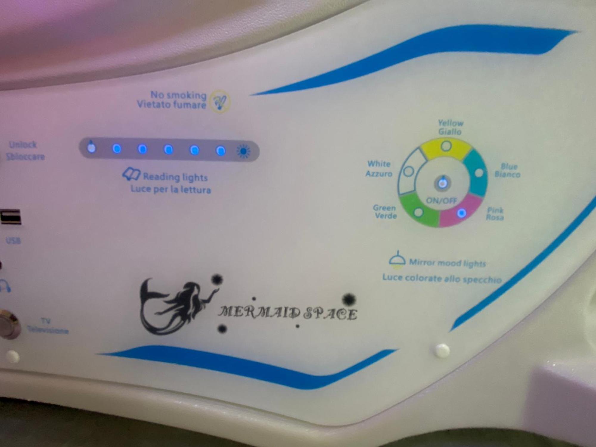 Mermaid Space Capsule Hostel Palermo